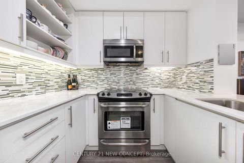 Photo 4 at 409 - 55 Oneida Crescent, Langstaff, Richmond Hill