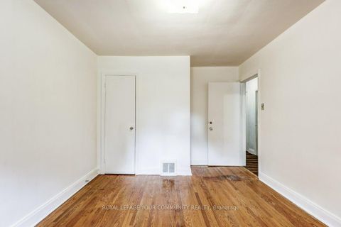 Photo 10 at 109 Glencrest Boulevard, Parkview, Toronto