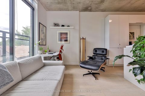 Photo 3 at 309 - 130 Rusholme Road, Dufferin Grove, Toronto