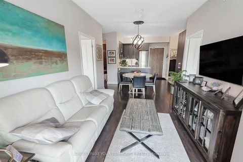 Photo 20 at 208 - 99 Eagle Rock Way S, Maple, Vaughan