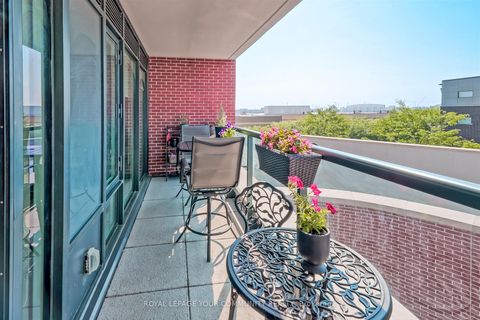 Photo 34 at 208 - 99 Eagle Rock Way S, Maple, Vaughan