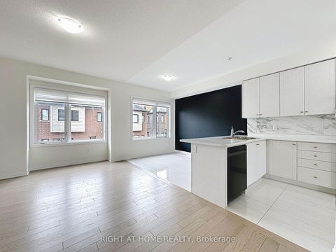 Photo 7 at 209 Vantage Loop, Woodland Hill, Newmarket