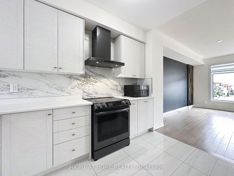 Photo 13 at 209 Vantage Loop, Woodland Hill, Newmarket
