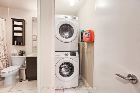 Photo 15 at 908 - 83 Redpath Avenue, Mount Pleasant West, Toronto