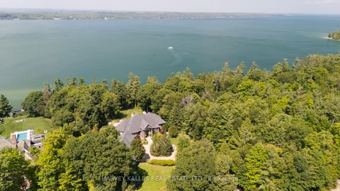 Photo 1 at 1562 Ladywood Way, Rural Innisfil, Innisfil