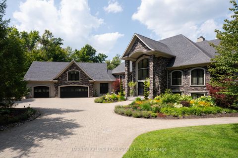 Photo 12 at 1562 Ladywood Way, Rural Innisfil, Innisfil