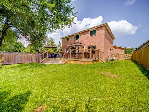 Photo 28 at 220 Olde Bayview Avenue, Oak Ridges Lake Wilcox, Richmond Hill