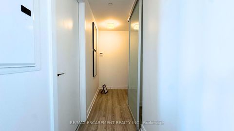 Photo 2 at 2409 - 42 Charles Street E, Yonge Corridor, Toronto