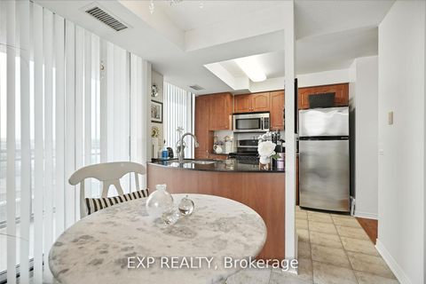 Photo 10 at 505 - 350 Red Maple Road, Langstaff, Richmond Hill