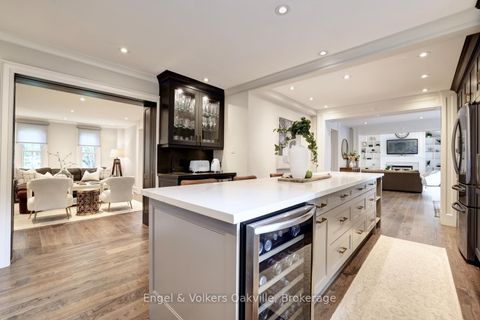Photo 18 at 262 Vinova Court, SW Southwest, Oakville