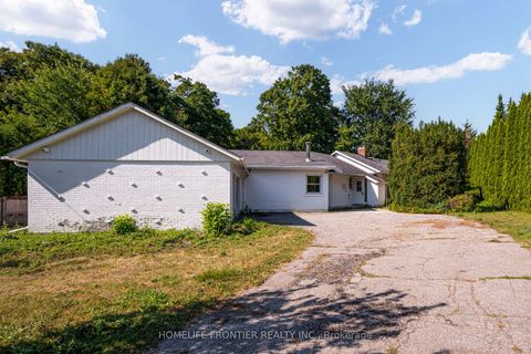 Photo 11 at 78 Arjay Crescent, York Mills, Toronto