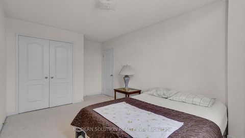 Photo 27 at 86 Lebovic Drive, Oak Ridges Lake Wilcox, Richmond Hill
