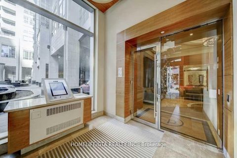 Photo 26 at 1509 - 761 Bay Street, Bay Street Corridor, Toronto