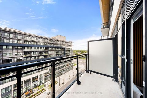 Photo 19 at 813 - 405 Dundas Street W, GO Glenorchy, Oakville