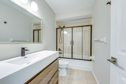 Photo 31 at 215 ROXTON Road, RO River Oaks, Oakville