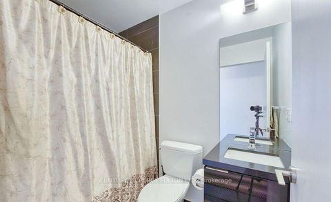 Photo 16 at 1808 - 8 Eglinton Avenue E, Mount Pleasant West, Toronto