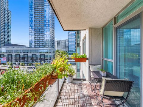 Photo 30 at 608 - 18 Parkview Avenue, Willowdale East, Toronto