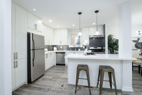 Photo 10 at 765 Hampton Court, West Shore, Pickering