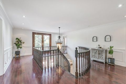 Photo 18 at 41 Vancho Crescent, Humber Valley, Toronto