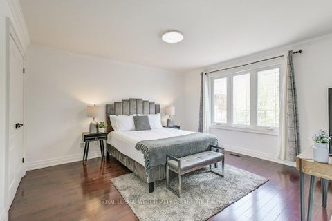 Photo 24 at 41 Vancho Crescent, Humber Valley, Toronto