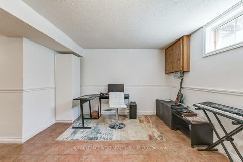 Photo 31 at 41 Vancho Crescent, Humber Valley, Toronto