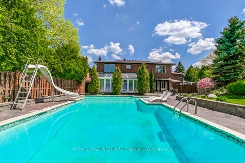Photo 38 at 41 Vancho Crescent, Humber Valley, Toronto