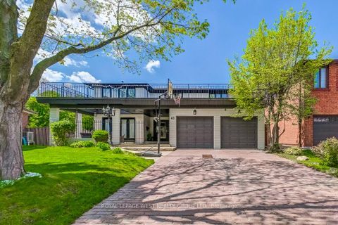 Photo 41 at 41 Vancho Crescent, Humber Valley, Toronto
