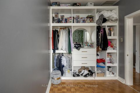 Photo 4 at 227 Shaw Street, Bellwoods, Toronto