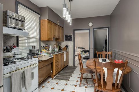 Photo 20 at 227 Shaw Street, Bellwoods, Toronto