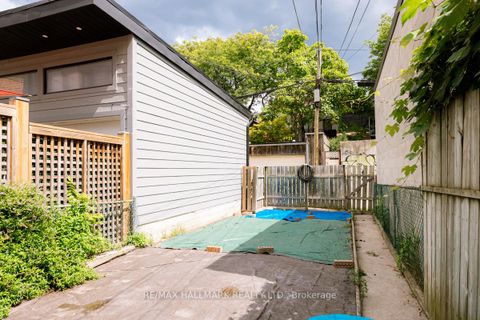 Photo 24 at 227 Shaw Street, Bellwoods, Toronto