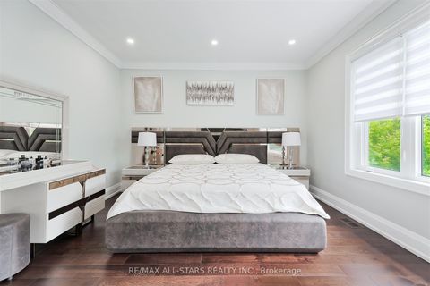 Photo 21 at 50 Eastville Avenue, Cliffcrest, Toronto