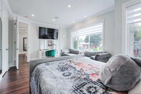Photo 26 at 50 Eastville Avenue, Cliffcrest, Toronto