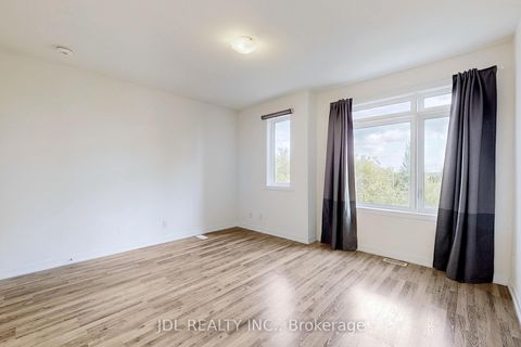 Photo 14 at 112 - 370 D Red Maple Road, Langstaff, Richmond Hill