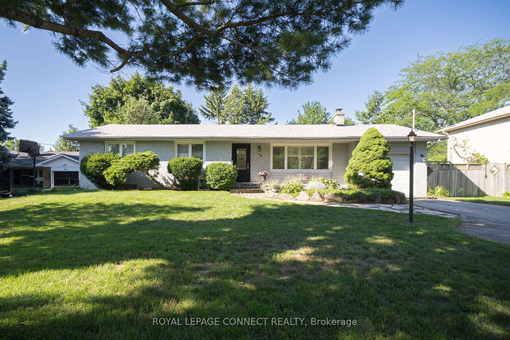 338 Sawyer Road, WO West, Oakville 