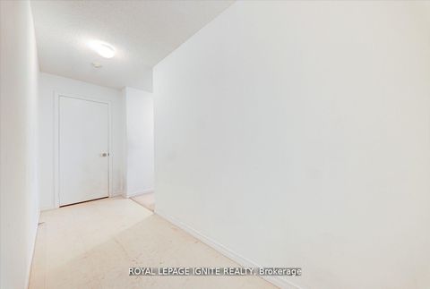 Photo 13 at 808 - 3650 Kingston Road, Scarborough Village, Toronto