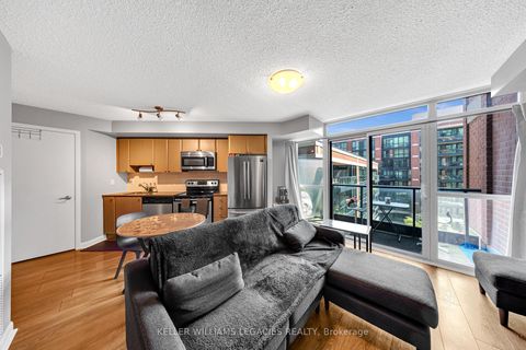 Photo 13 at 646 - 525 Wilson Avenue, Clanton Park, Toronto