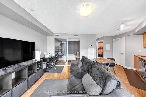 Photo 16 at 646 - 525 Wilson Avenue, Clanton Park, Toronto