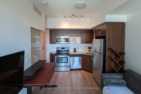 Photo 1 at 813 - 55 East Liberty Street, Niagara, Toronto