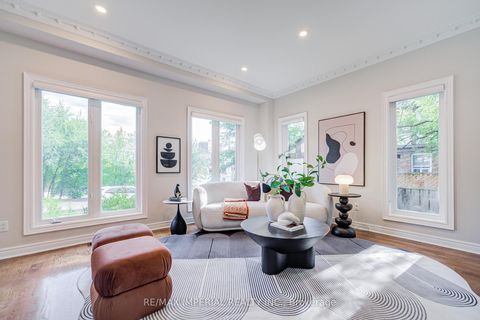 Photo 6 at 206 Hollywood Avenue, Willowdale East, Toronto
