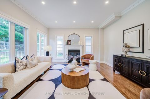 Photo 22 at 206 Hollywood Avenue, Willowdale East, Toronto