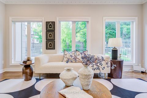 Photo 24 at 206 Hollywood Avenue, Willowdale East, Toronto