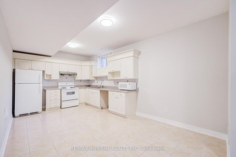 Photo 43 at 206 Hollywood Avenue, Willowdale East, Toronto