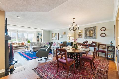 Photo 3 at 603 - 135 George Street S, Waterfront Communities C8, Toronto