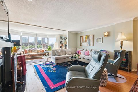 Photo 4 at 603 - 135 George Street S, Waterfront Communities C8, Toronto Photo 4 at 603 - 135 George Street S, Waterfront Communities C8, Toronto