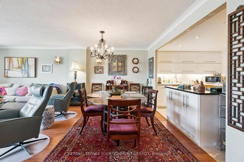 Photo 8 at 603 - 135 George Street S, Waterfront Communities C8, Toronto