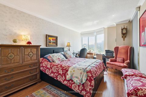 Photo 13 at 603 - 135 George Street S, Waterfront Communities C8, Toronto
