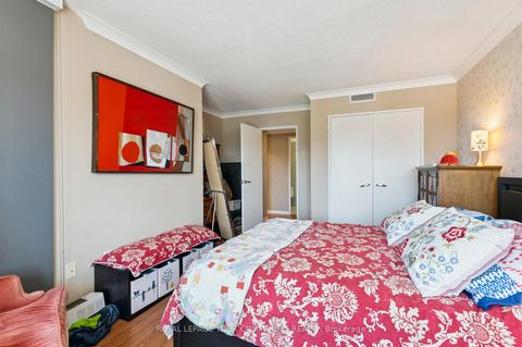 Photo 14 at 603 - 135 George Street S, Waterfront Communities C8, Toronto