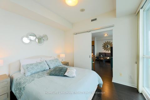 Photo 11 at 4003 - 55 bremner Boulevard, Waterfront Communities C1, Toronto