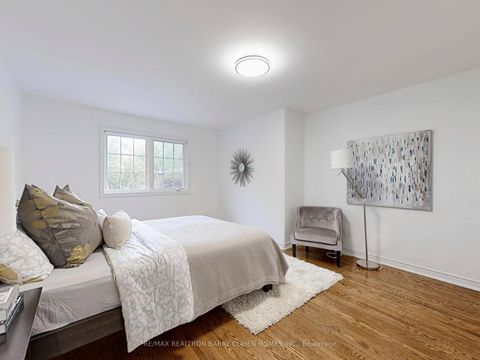 Photo 30 at 69 Tanbark Crescent, Don Mills, Toronto