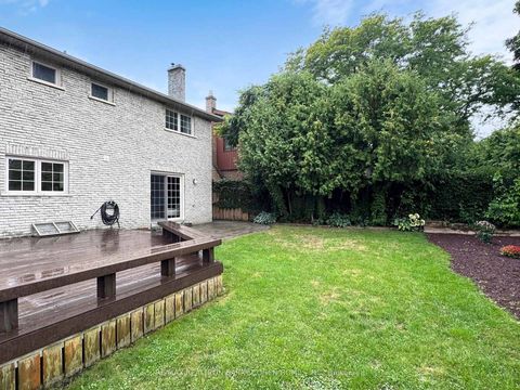 Photo 37 at 69 Tanbark Crescent, Don Mills, Toronto